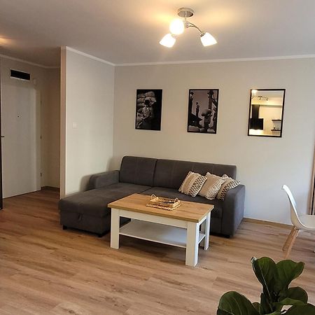Apartament Karolina - Zielone Tarasy 코워브제크 외부 사진